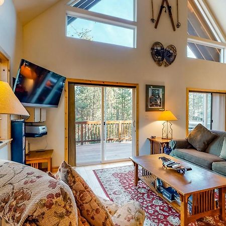 Serene Family Cabin Soda Springs Exterior photo