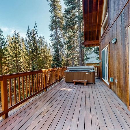 Serene Family Cabin Soda Springs Exterior photo